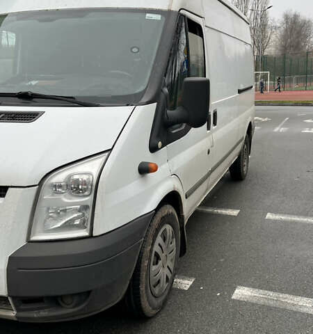 Білий Форд Транзит, об'ємом двигуна 2.2 л та пробігом 555 тис. км за 8900 $, фото 2 на Automoto.ua