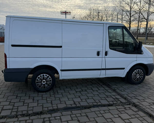 Белый Форд Транзит, объемом двигателя 2.2 л и пробегом 280 тыс. км за 7999 $, фото 10 на Automoto.ua