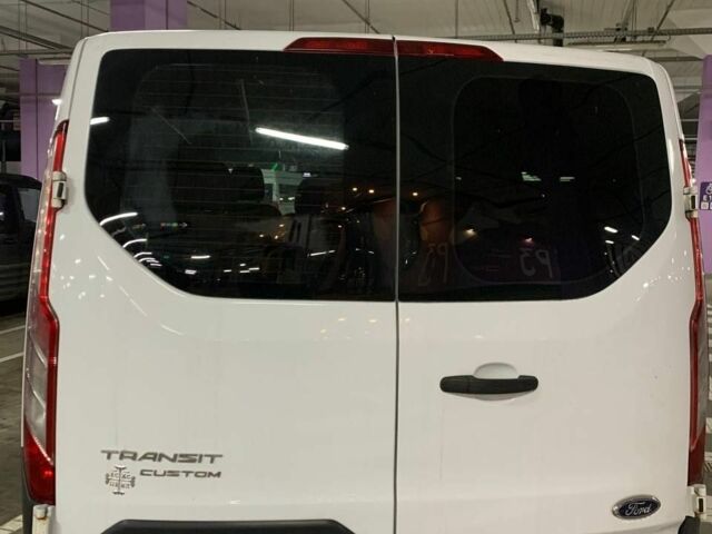 Белый Форд Транзит, объемом двигателя 0 л и пробегом 247 тыс. км за 12800 $, фото 1 на Automoto.ua