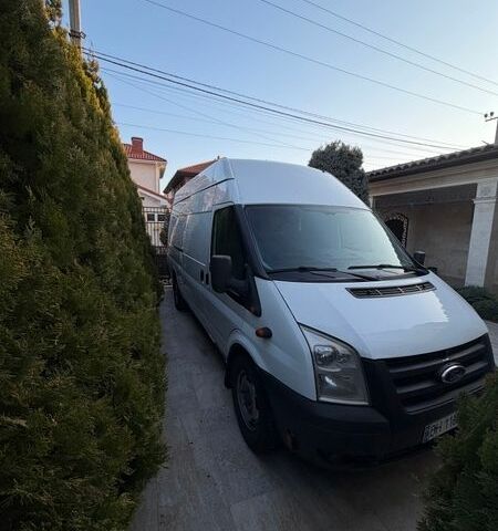Білий Форд Транзит, об'ємом двигуна 2.2 л та пробігом 411 тис. км за 11300 $, фото 5 на Automoto.ua