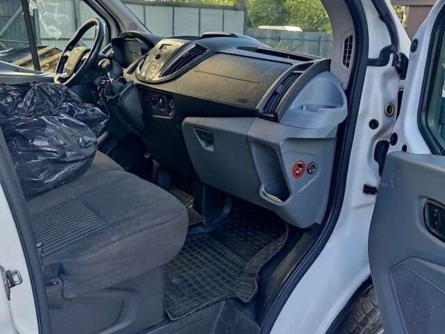 Білий Форд Транзит, об'ємом двигуна 2.2 л та пробігом 340 тис. км за 9500 $, фото 2 на Automoto.ua