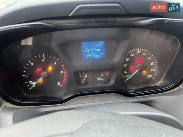 Белый Форд Транзит, объемом двигателя 2.2 л и пробегом 471 тыс. км за 9500 $, фото 4 на Automoto.ua