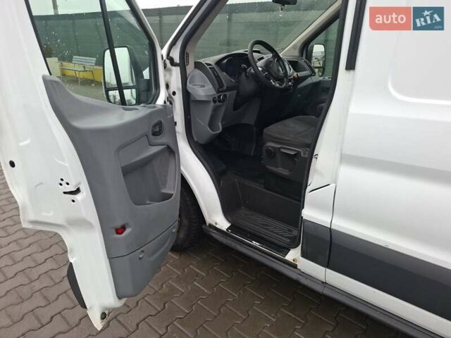 Белый Форд Транзит, объемом двигателя 2.2 л и пробегом 357 тыс. км за 10300 $, фото 8 на Automoto.ua