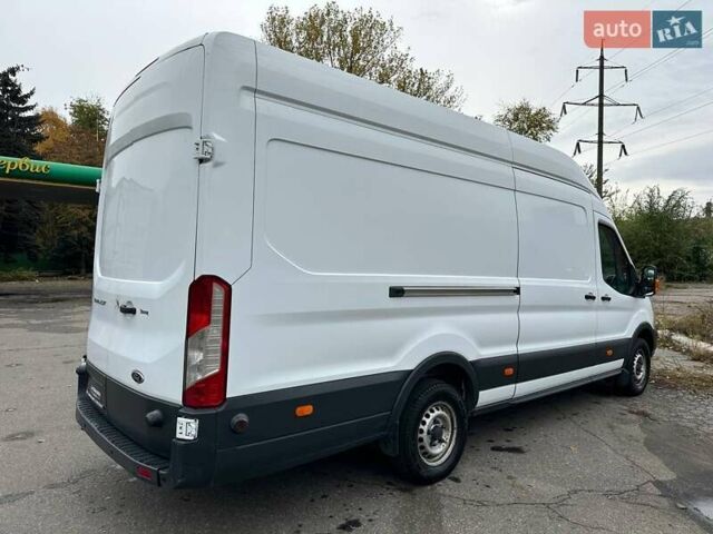 Форд Транзит 2014 в Днепре (Днепропетровске) на Automoto.ua Белый Форд Транзит, объемом двигателя 2.2 л и пробегом 87 тыс. км за 16500 $, фото 4 на Automoto.ua