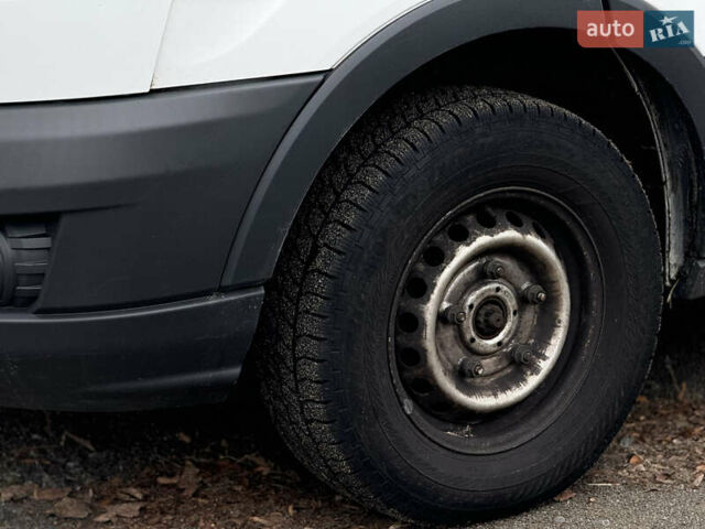 Білий Форд Транзит, об'ємом двигуна 2.2 л та пробігом 268 тис. км за 11000 $, фото 8 на Automoto.ua