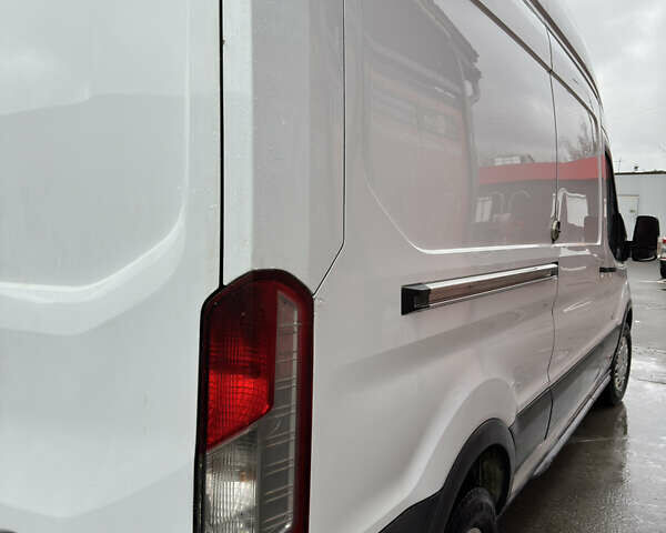 Білий Форд Транзит, об'ємом двигуна 2.2 л та пробігом 325 тис. км за 11000 $, фото 11 на Automoto.ua