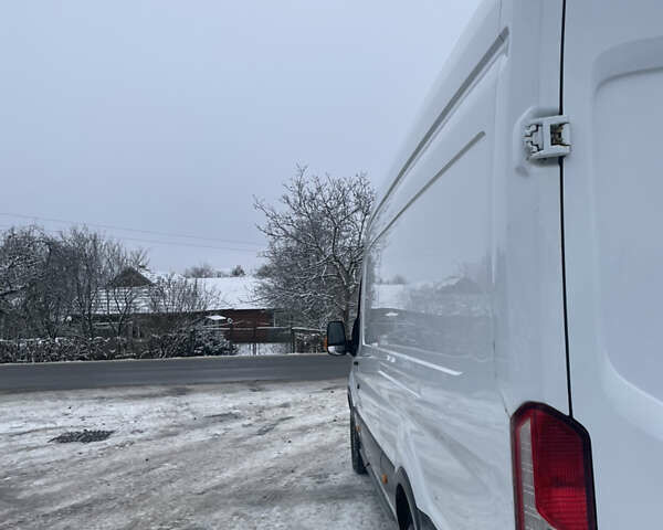 Белый Форд Транзит, объемом двигателя 2.2 л и пробегом 320 тыс. км за 12700 $, фото 6 на Automoto.ua