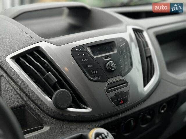 Білий Форд Транзит, об'ємом двигуна 2.2 л та пробігом 268 тис. км за 11000 $, фото 39 на Automoto.ua