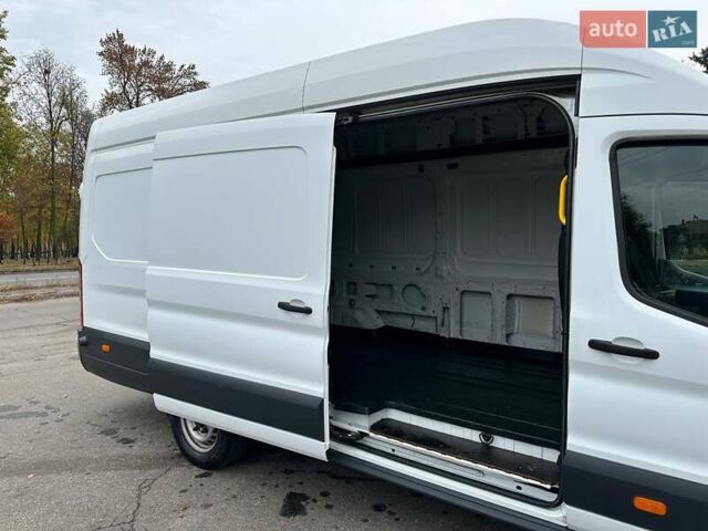 Форд Транзит 2014 в Днепре (Днепропетровске) на Automoto.ua Белый Форд Транзит, объемом двигателя 2.2 л и пробегом 87 тыс. км за 16500 $, фото 11 на Automoto.ua