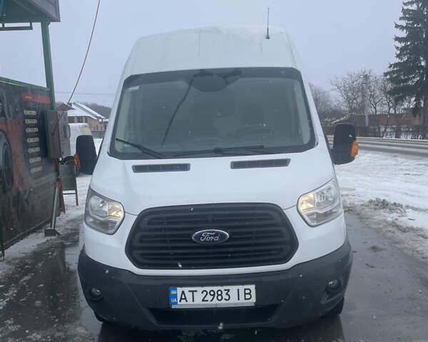 Белый Форд Транзит, объемом двигателя 2.2 л и пробегом 320 тыс. км за 12700 $, фото 1 на Automoto.ua