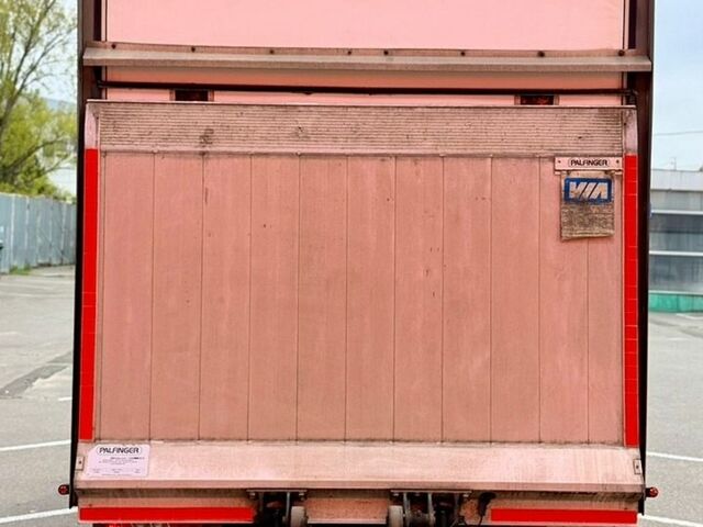 Белый Форд Транзит, объемом двигателя 2.2 л и пробегом 280 тыс. км за 17800 $, фото 5 на Automoto.ua