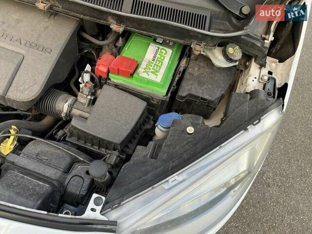 Білий Форд Транзит, об'ємом двигуна 1.5 л та пробігом 193 тис. км за 7900 $, фото 19 на Automoto.ua