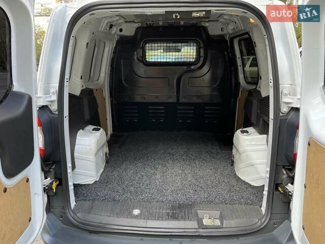 Білий Форд Транзит, об'ємом двигуна 1.5 л та пробігом 193 тис. км за 7900 $, фото 12 на Automoto.ua