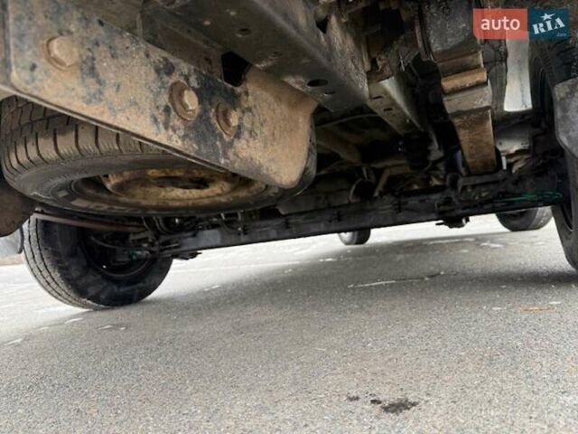 Белый Форд Транзит, объемом двигателя 2.2 л и пробегом 315 тыс. км за 13500 $, фото 37 на Automoto.ua