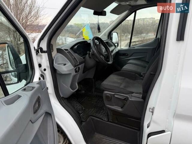 Белый Форд Транзит, объемом двигателя 2.2 л и пробегом 315 тыс. км за 13500 $, фото 10 на Automoto.ua