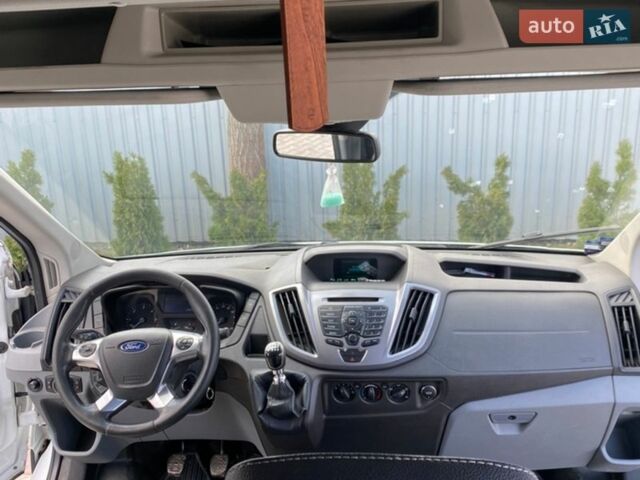 Белый Форд Транзит, объемом двигателя 2.2 л и пробегом 315 тыс. км за 15000 $, фото 11 на Automoto.ua