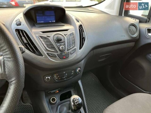 Белый Форд Транзит, объемом двигателя 1.5 л и пробегом 193 тыс. км за 7800 $, фото 9 на Automoto.ua