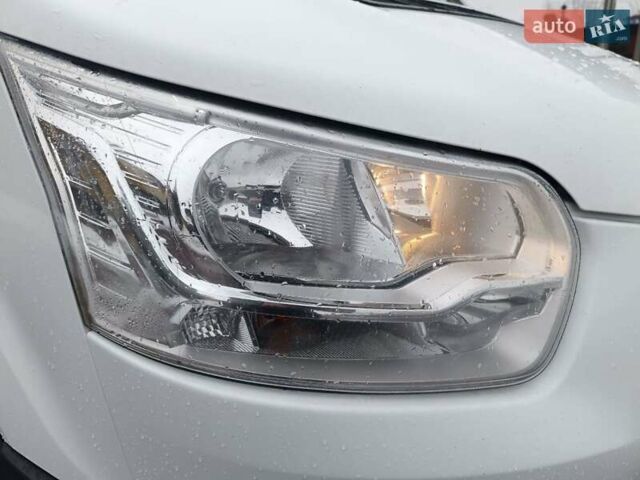 Білий Форд Транзит, об'ємом двигуна 0 л та пробігом 291 тис. км за 13900 $, фото 33 на Automoto.ua