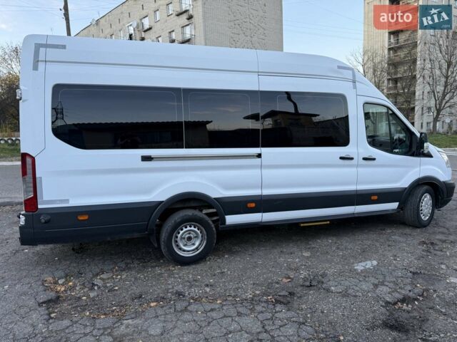 Білий Форд Транзит, об'ємом двигуна 2.2 л та пробігом 572 тис. км за 17000 $, фото 4 на Automoto.ua