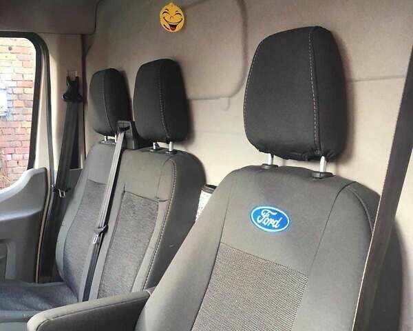 Белый Форд Транзит, объемом двигателя 2.2 л и пробегом 236 тыс. км за 15300 $, фото 9 на Automoto.ua