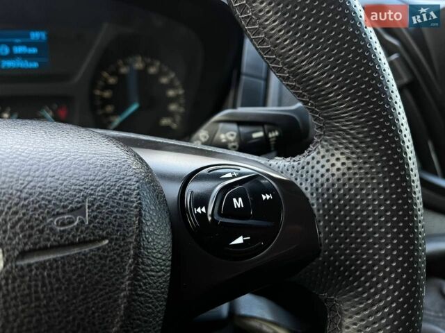 Білий Форд Транзит, об'ємом двигуна 2 л та пробігом 300 тис. км за 17990 $, фото 20 на Automoto.ua