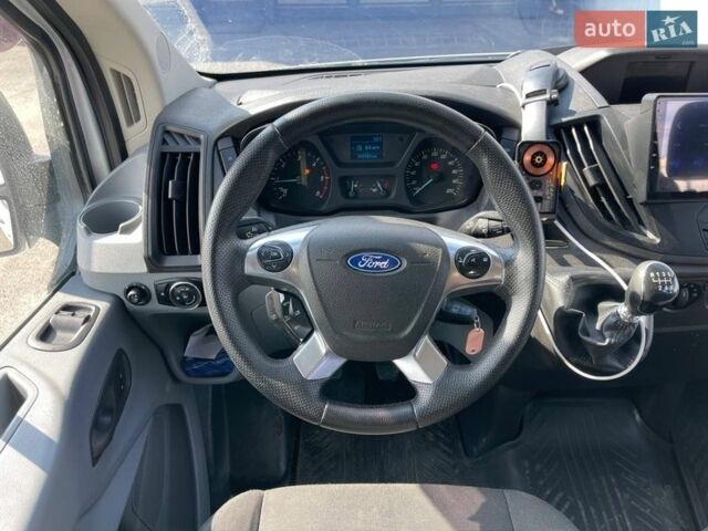 Белый Форд Транзит, объемом двигателя 2.2 л и пробегом 312 тыс. км за 16490 $, фото 15 на Automoto.ua