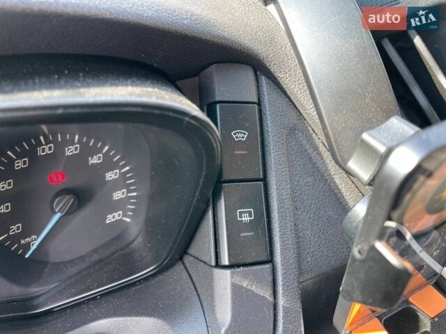 Белый Форд Транзит, объемом двигателя 2.2 л и пробегом 312 тыс. км за 15490 $, фото 23 на Automoto.ua