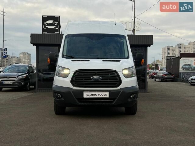 Білий Форд Транзит, об'ємом двигуна 2 л та пробігом 300 тис. км за 17990 $, фото 2 на Automoto.ua