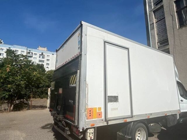 Білий Форд Транзит, об'ємом двигуна 2.2 л та пробігом 1 тис. км за 16700 $, фото 17 на Automoto.ua