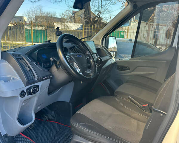 Белый Форд Транзит, объемом двигателя 2.2 л и пробегом 296 тыс. км за 14800 $, фото 9 на Automoto.ua