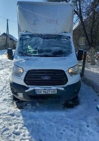 Белый Форд Транзит, объемом двигателя 2.2 л и пробегом 272 тыс. км за 15000 $, фото 2 на Automoto.ua