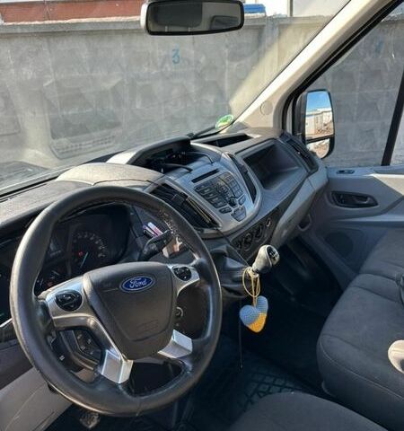 Белый Форд Транзит, объемом двигателя 2.2 л и пробегом 240 тыс. км за 16000 $, фото 10 на Automoto.ua