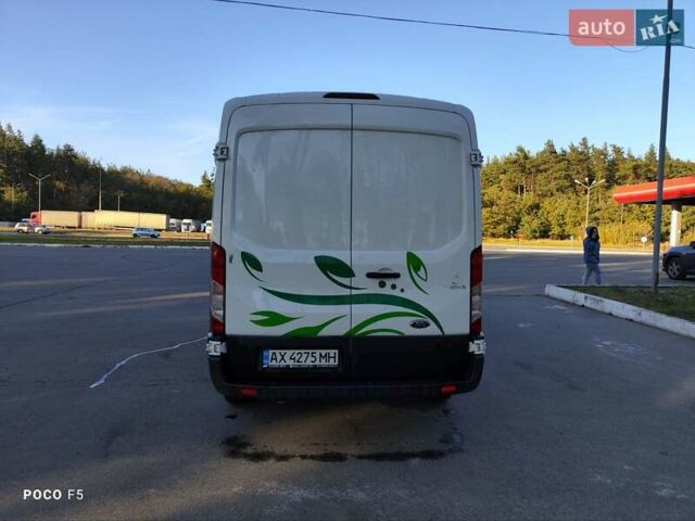 Білий Форд Транзит, об'ємом двигуна 2.2 л та пробігом 260 тис. км за 13000 $, фото 2 на Automoto.ua