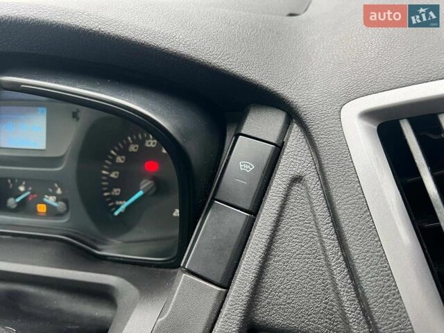 Білий Форд Транзит, об'ємом двигуна 2 л та пробігом 376 тис. км за 12390 $, фото 33 на Automoto.ua