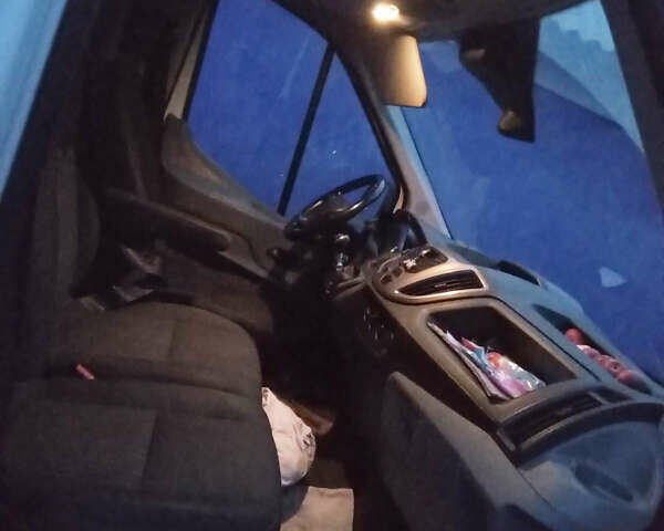 Білий Форд Транзит, об'ємом двигуна 2.2 л та пробігом 294 тис. км за 14500 $, фото 7 на Automoto.ua