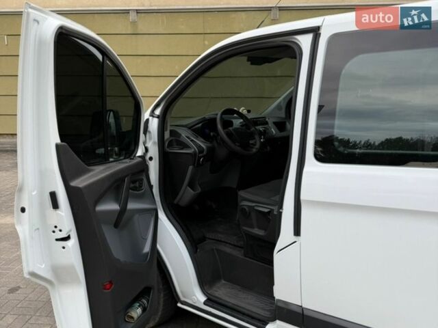 Білий Форд Транзит, об'ємом двигуна 2.2 л та пробігом 284 тис. км за 11490 $, фото 14 на Automoto.ua