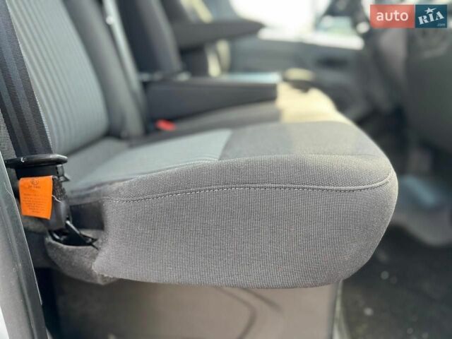 Білий Форд Транзит, об'ємом двигуна 2 л та пробігом 117 тис. км за 15500 $, фото 34 на Automoto.ua
