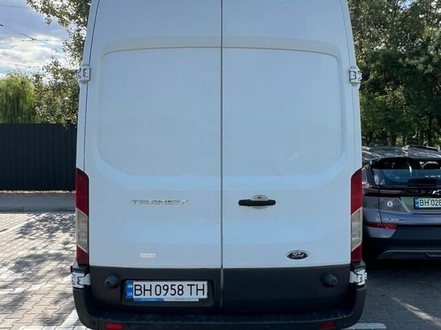 Белый Форд Транзит, объемом двигателя 2.2 л и пробегом 490 тыс. км за 16800 $, фото 24 на Automoto.ua