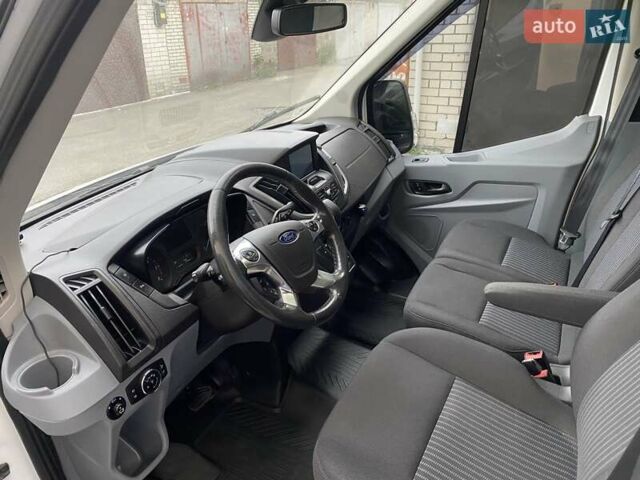 Білий Форд Транзит, об'ємом двигуна 2 л та пробігом 233 тис. км за 18700 $, фото 25 на Automoto.ua