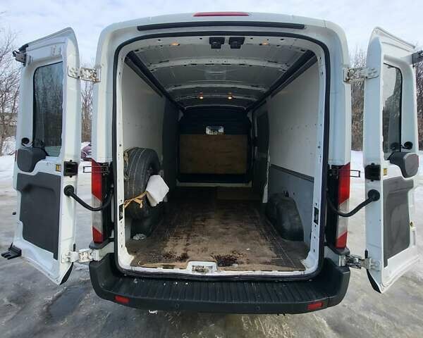 Белый Форд Транзит, объемом двигателя 2 л и пробегом 332 тыс. км за 16000 $, фото 12 на Automoto.ua
