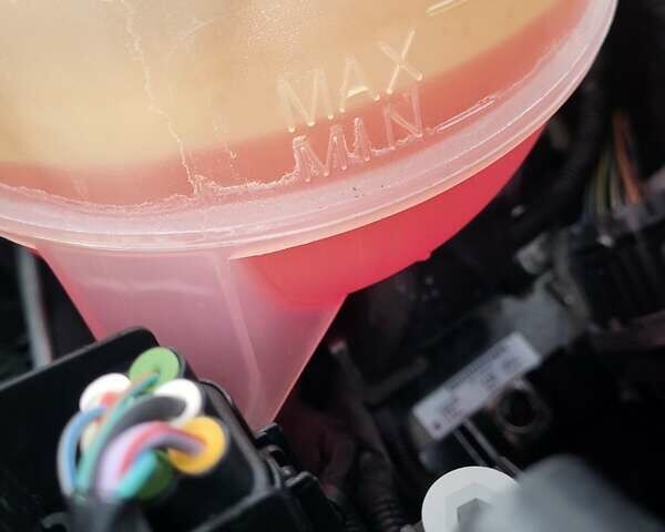 Белый Форд Транзит, объемом двигателя 2 л и пробегом 253 тыс. км за 14500 $, фото 47 на Automoto.ua