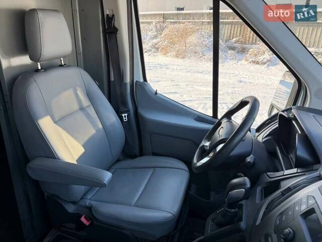 Білий Форд Транзит, об'ємом двигуна 3.73 л та пробігом 211 тис. км за 11350 $, фото 22 на Automoto.ua