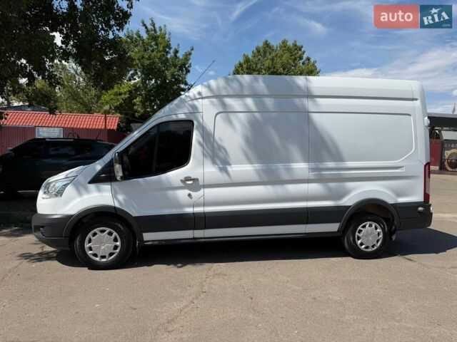 Белый Форд Транзит, объемом двигателя 2 л и пробегом 180 тыс. км за 19300 $, фото 4 на Automoto.ua
