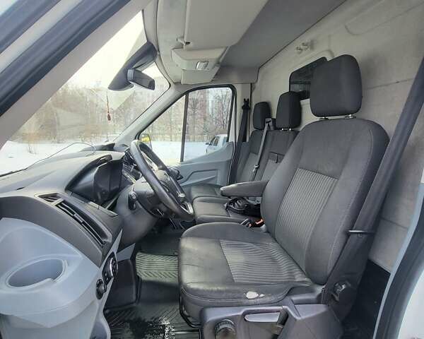 Белый Форд Транзит, объемом двигателя 2 л и пробегом 332 тыс. км за 16000 $, фото 13 на Automoto.ua