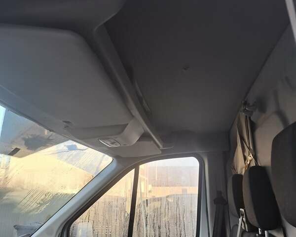 Білий Форд Транзит, об'ємом двигуна 2 л та пробігом 286 тис. км за 11600 $, фото 8 на Automoto.ua