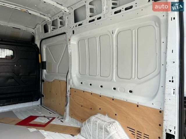 Білий Форд Транзит, об'ємом двигуна 2 л та пробігом 117 тис. км за 15500 $, фото 13 на Automoto.ua