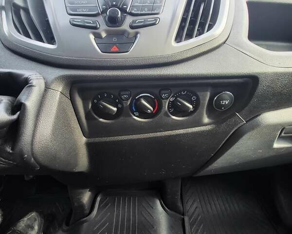 Белый Форд Транзит, объемом двигателя 2 л и пробегом 332 тыс. км за 16000 $, фото 16 на Automoto.ua