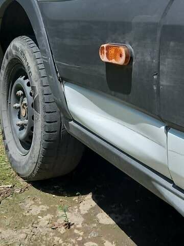 Белый Форд Транзит, объемом двигателя 2 л и пробегом 210 тыс. км за 14200 $, фото 4 на Automoto.ua