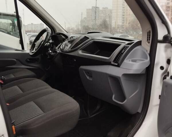 Белый Форд Транзит, объемом двигателя 2 л и пробегом 248 тыс. км за 15000 $, фото 7 на Automoto.ua