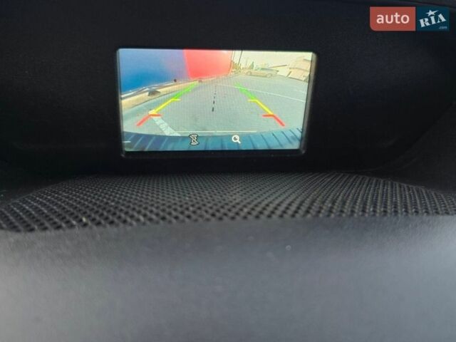 Белый Форд Транзит, объемом двигателя 2 л и пробегом 201 тыс. км за 15600 $, фото 11 на Automoto.ua